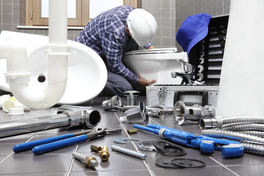 Guide to Toilet Installation: DIY or Call a Pro?